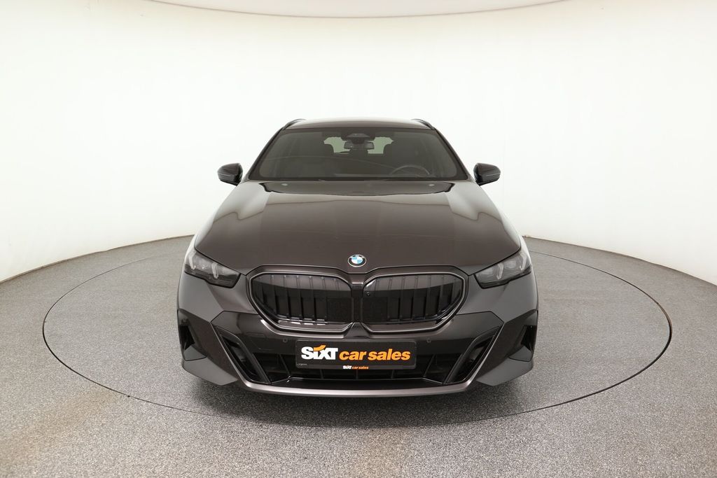 BMW 520 2025 г. Серый, пробег 49500 км