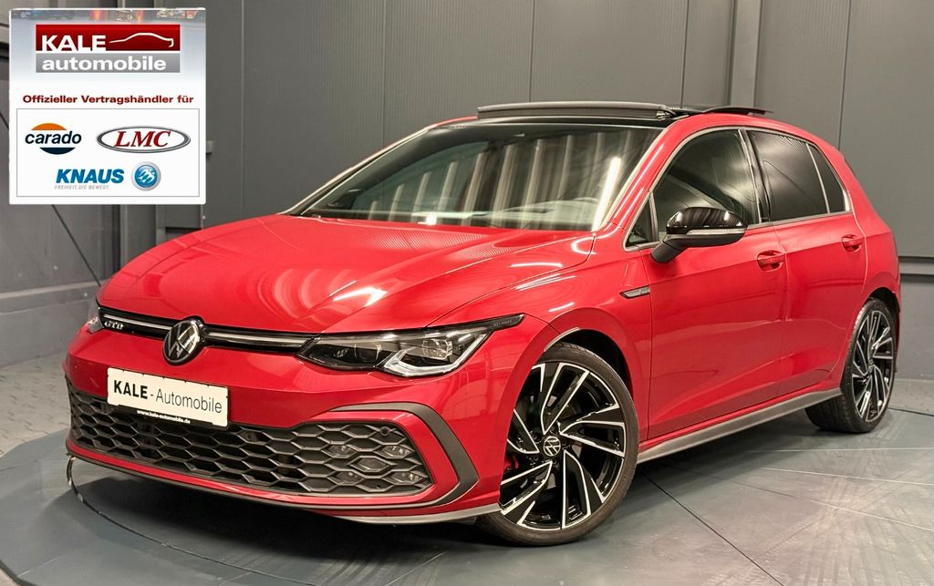 Volkswagen Golf 2023 г. Красный, пробег 39000 км