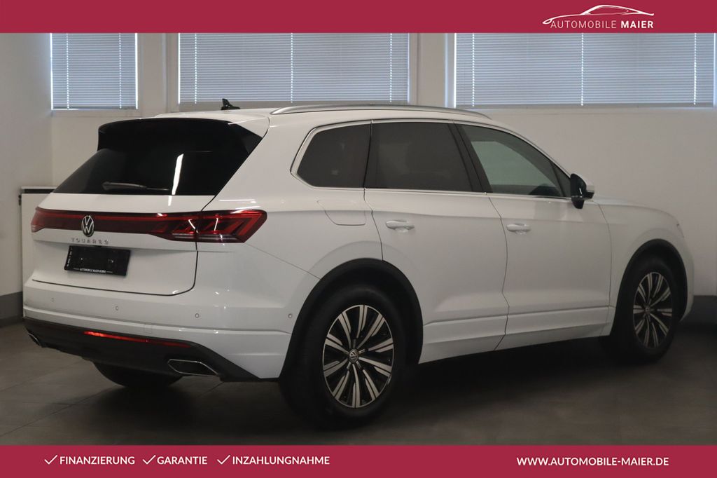 Volkswagen Touareg 2024 г. Белый, пробег 55200 км