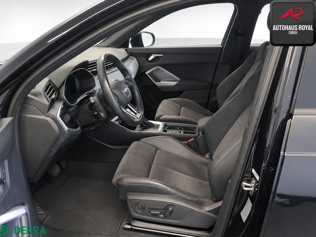 Audi Q3 2022 г. Чёрный, пробег 59230 км