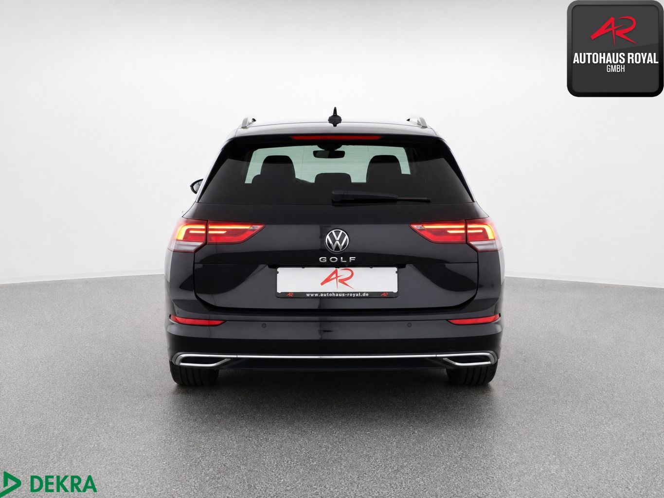 Volkswagen Golf 2024 г. Чёрный, пробег 37857 км