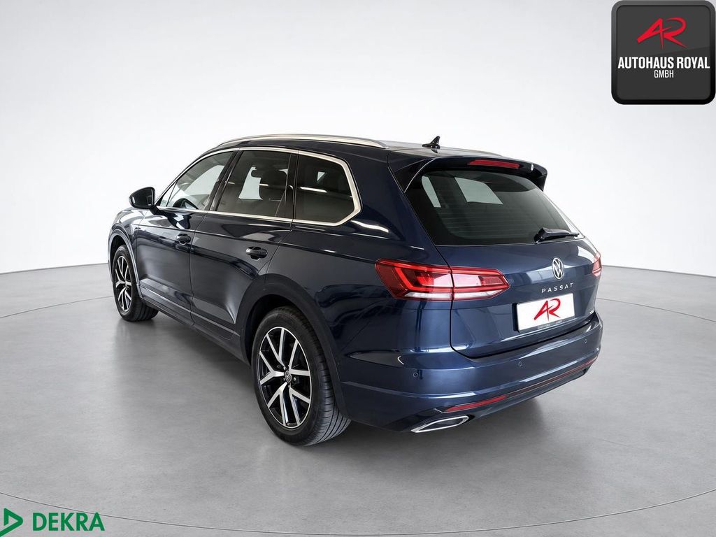 Volkswagen Touareg 2022 г. Синий, пробег 41694 км