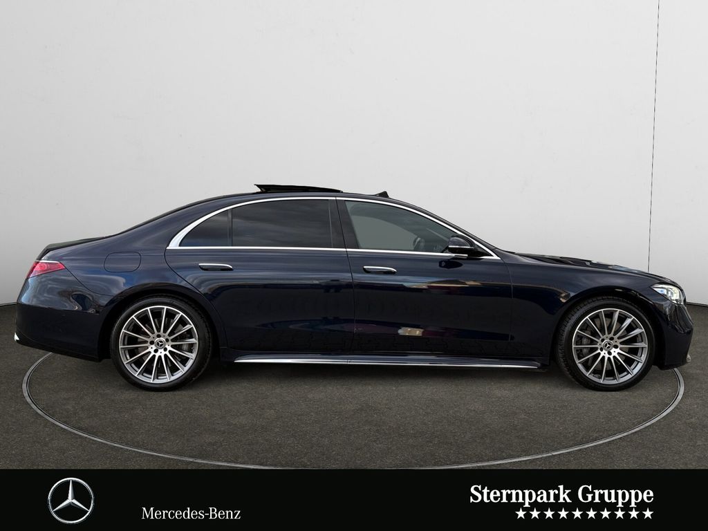 Mercedes-Benz S 500 2024 г. Синий, пробег 51700 км