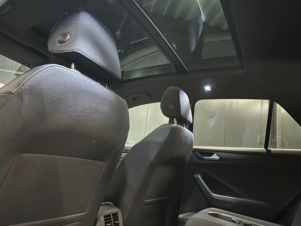 Volkswagen T-Roc 2023 г. Серый, пробег 59000 км