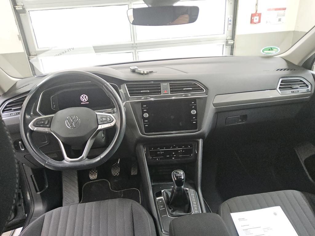 Volkswagen TIGUAN ALLSPACE 2022 г. Серый, пробег 54780 км