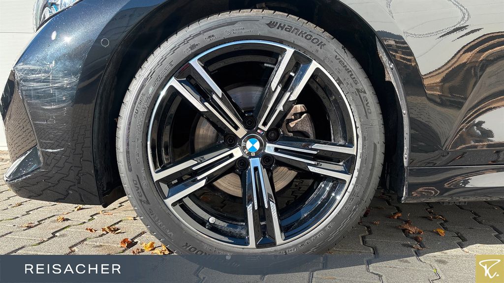 BMW 320 2026 г. Чёрный, пробег 19330 км