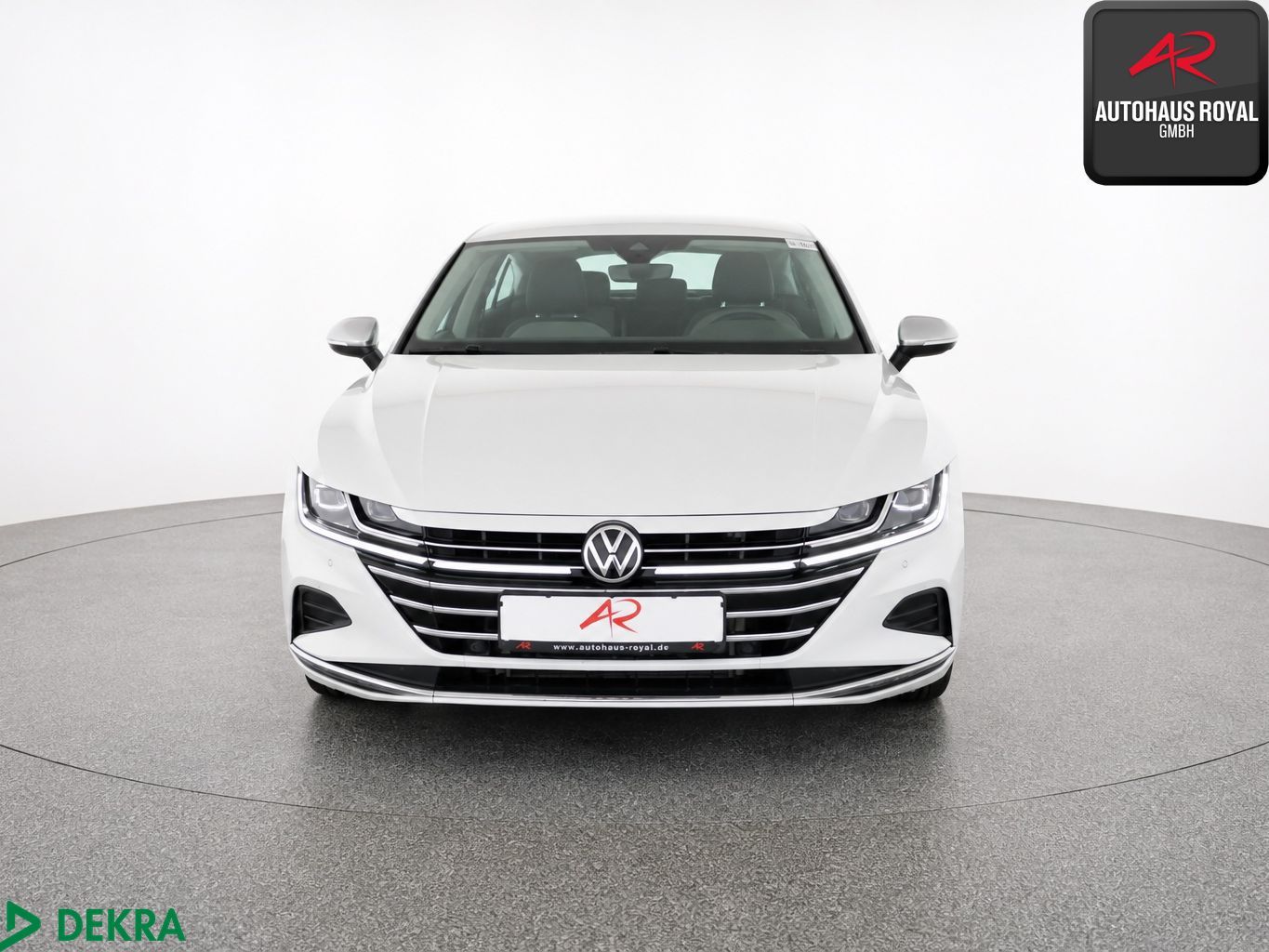 Volkswagen Arteon 2022 г. Белый, пробег 55442 км