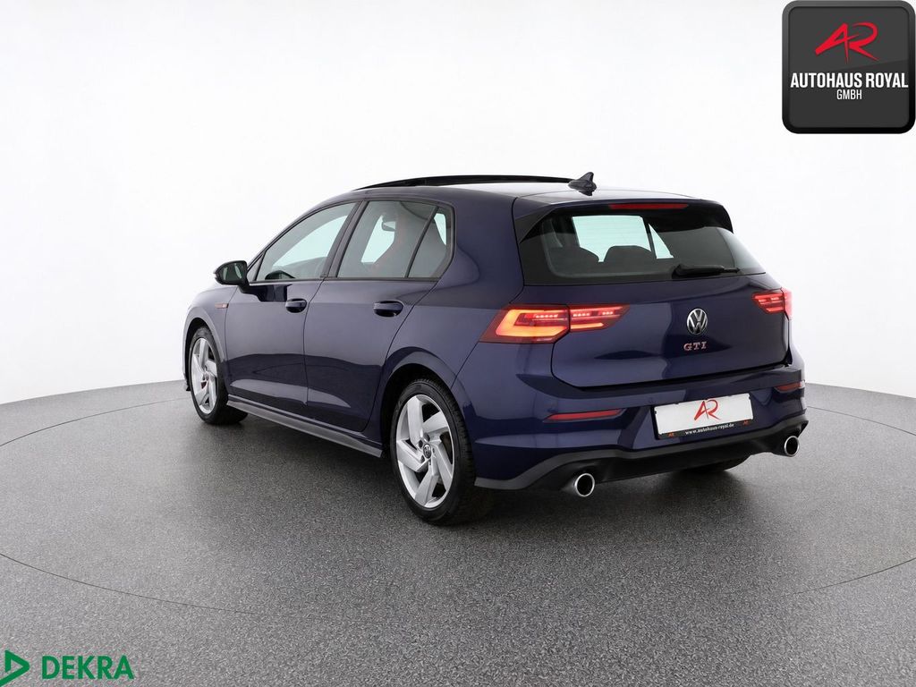 Volkswagen Golf 2024 г. Синий, пробег 29451 км