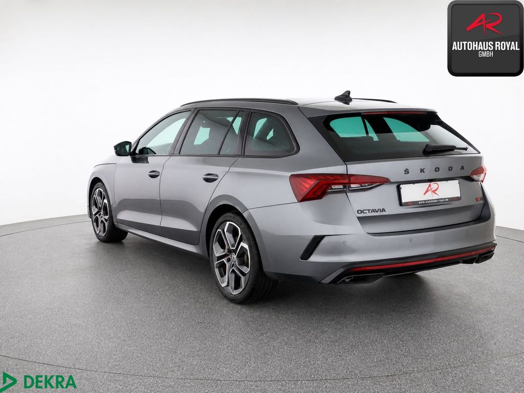 Skoda Octavia 2023 г. Серый, пробег 32792 км