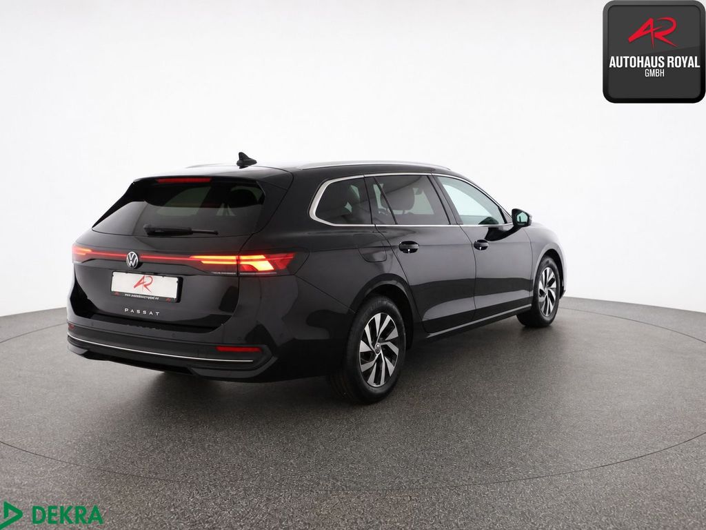 Volkswagen Passat 2024 г. Чёрный, пробег 40612 км