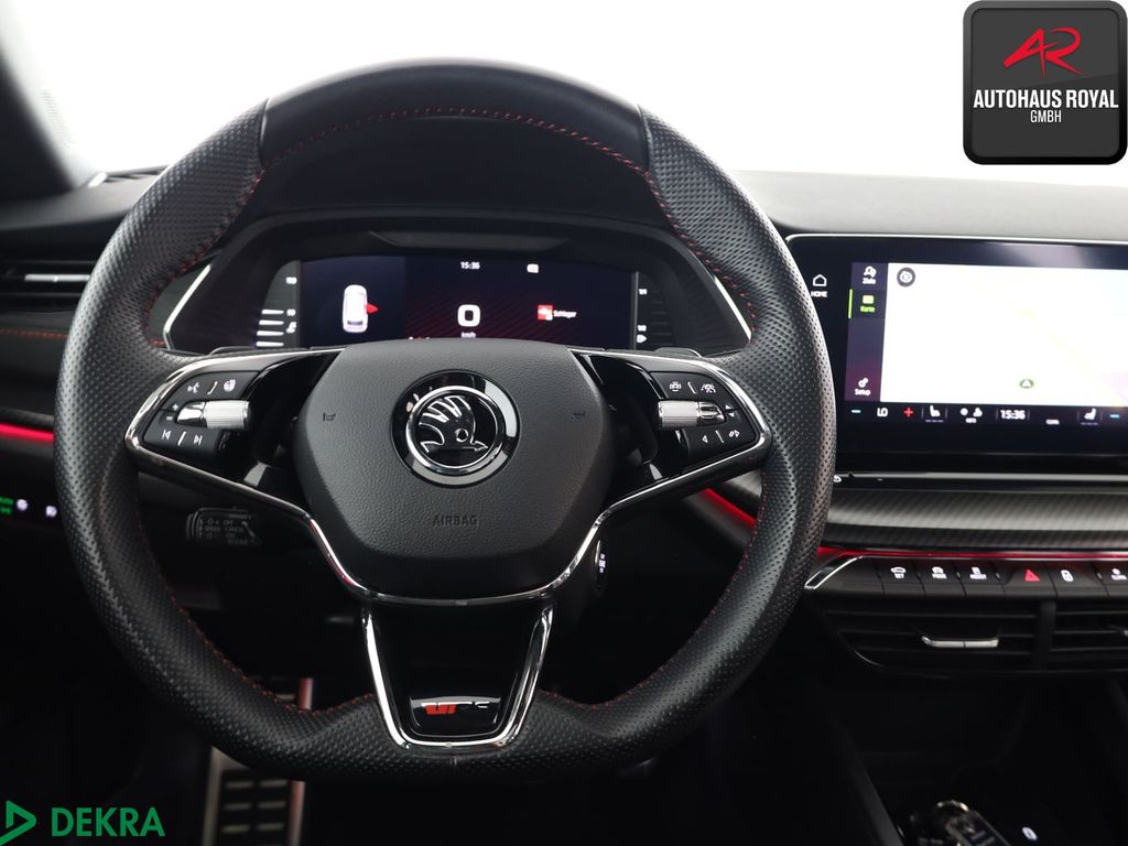 Skoda Octavia 2023 г. Чёрный, пробег 59046 км