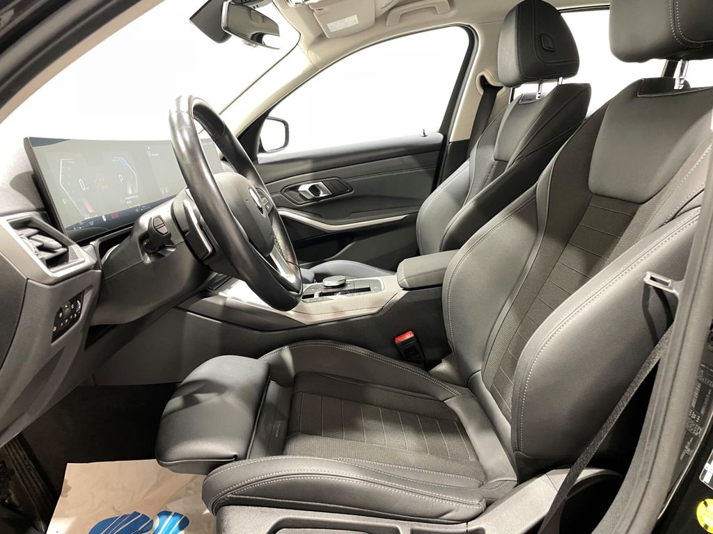 BMW 320 2024 г. Чёрный, пробег 45000 км