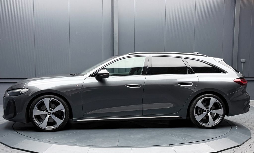 Audi A5 2025 г. Серый, пробег 24750 км
