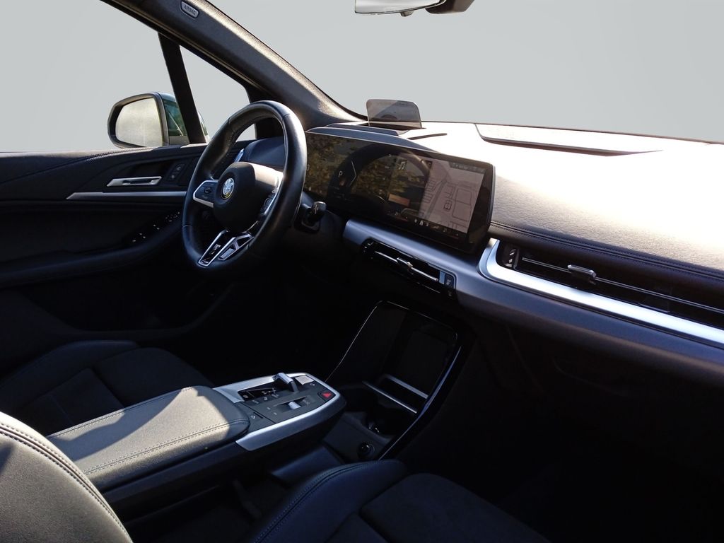 BMW 218 ACTIVE TOURER 2025 г. Зелёный, пробег 51798 км