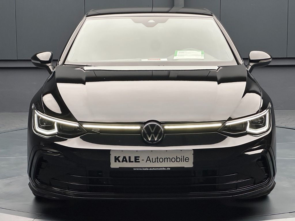 Volkswagen Golf 2024 г. Чёрный, пробег 24000 км