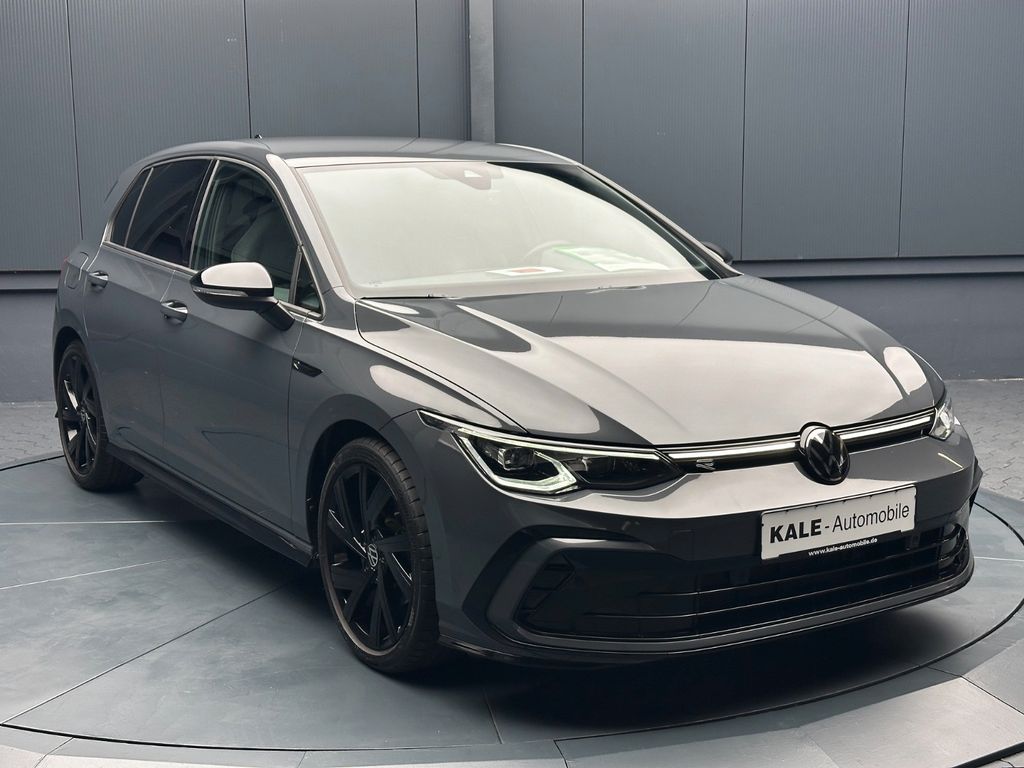 Volkswagen Golf 2024 г. Серый, пробег 18700 км