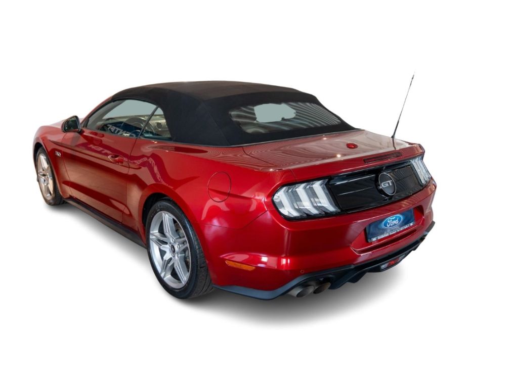 Ford Mustang 2021 г. Красный, пробег 48595 км