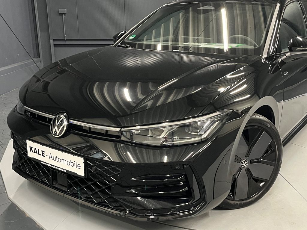 Volkswagen PASSAT VARIANT 2024 г. Чёрный, пробег 27000 км