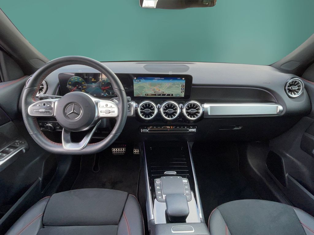 Mercedes-Benz GLB 250 2022 г. Чёрный, пробег 44863 км