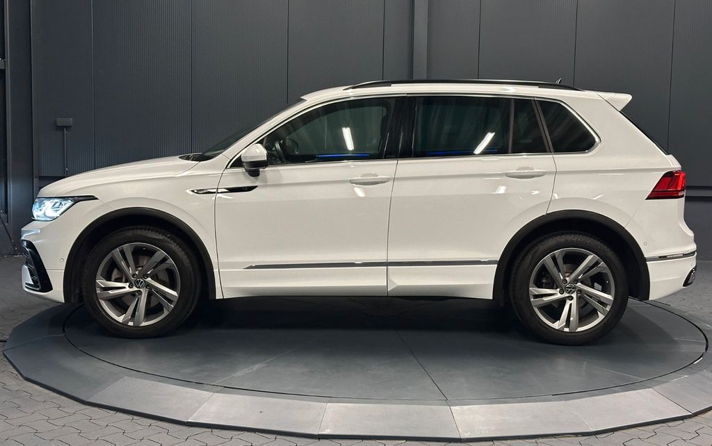 Volkswagen Tiguan 2022 г. Белый, пробег 47000 км
