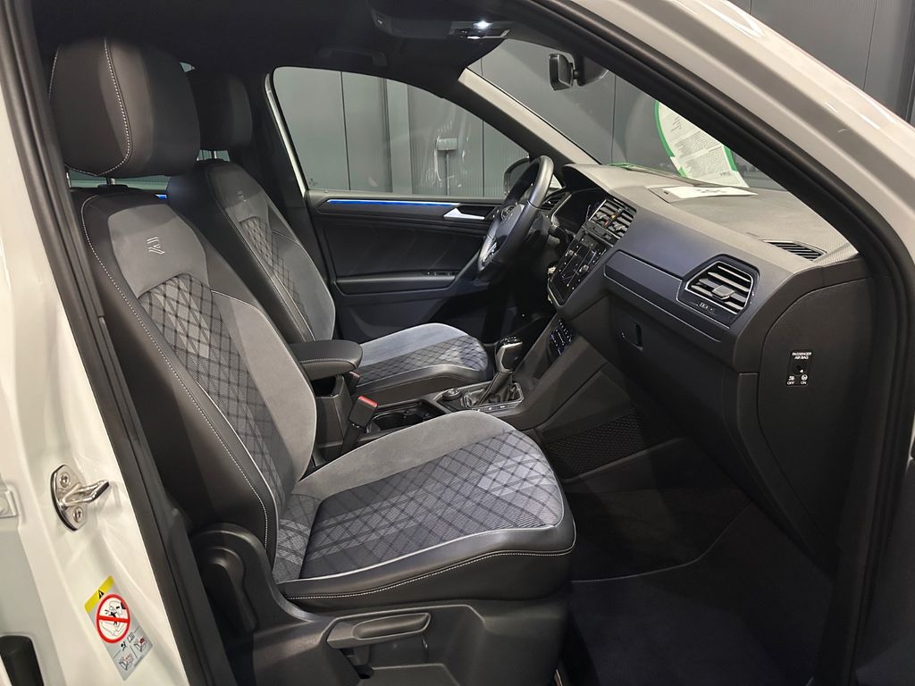 Volkswagen Tiguan 2022 г. Белый, пробег 47000 км