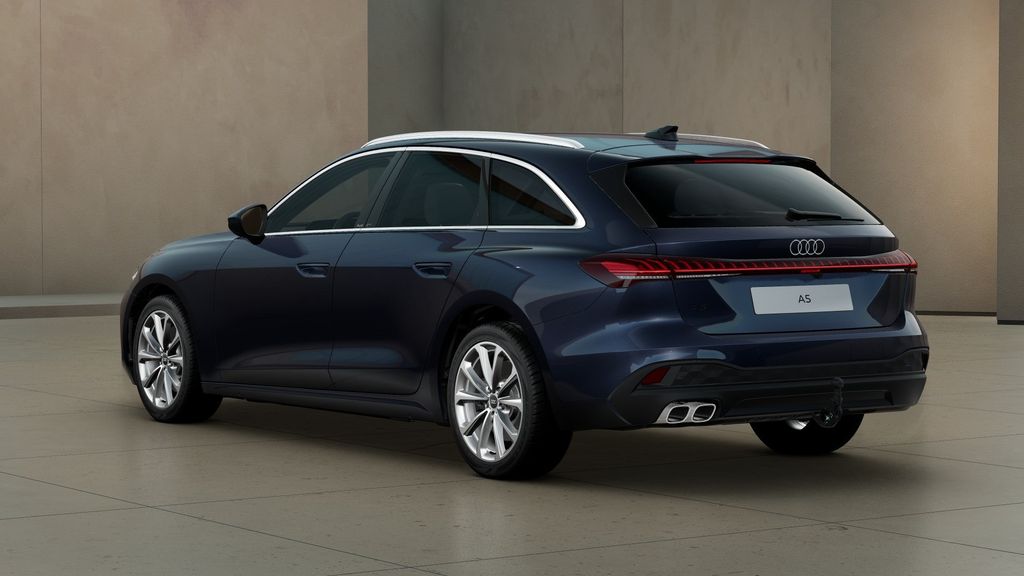 Audi A5 2026 г. Синий, пробег 27569 км