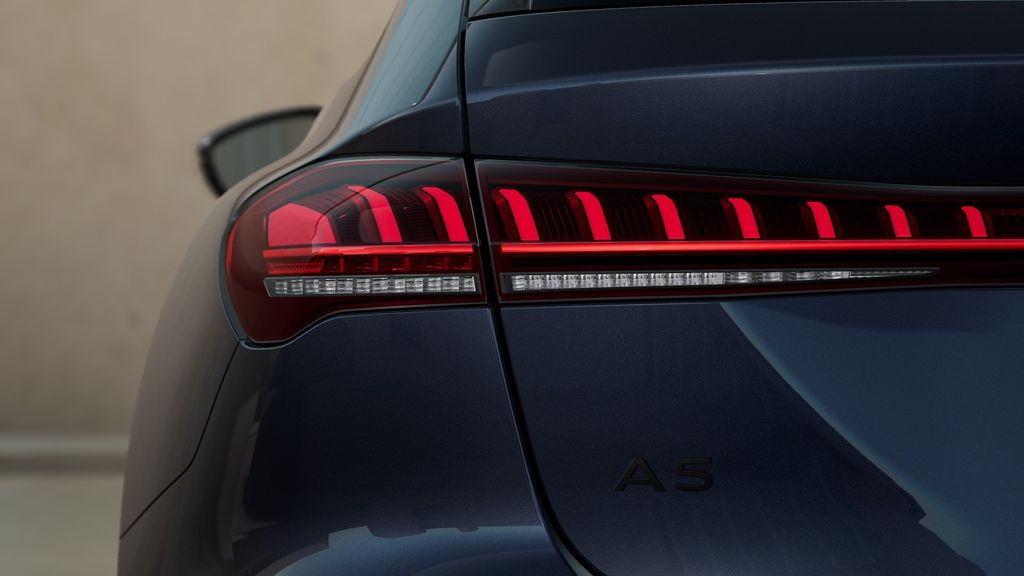 Audi A5 2026 г. Синий, пробег 29610 км