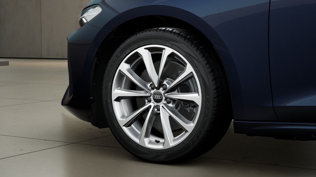 Audi A5 2026 г. Синий, пробег 28135 км