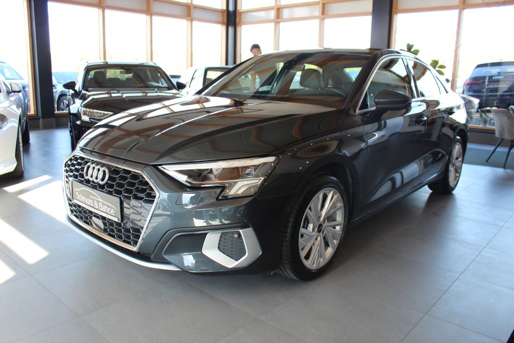 Audi A3 2023 г. Серый, пробег 52000 км