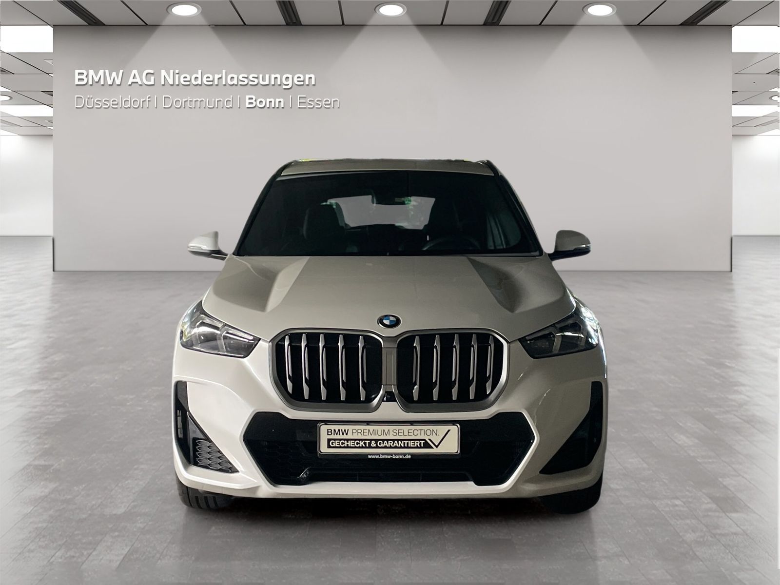 BMW X1 2025 г. Белый, пробег 22881 км