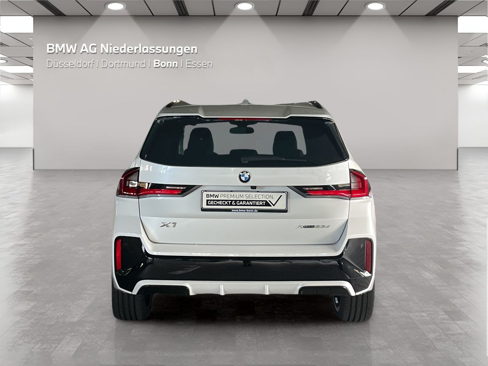 BMW X1 2025 г. Белый, пробег 22881 км