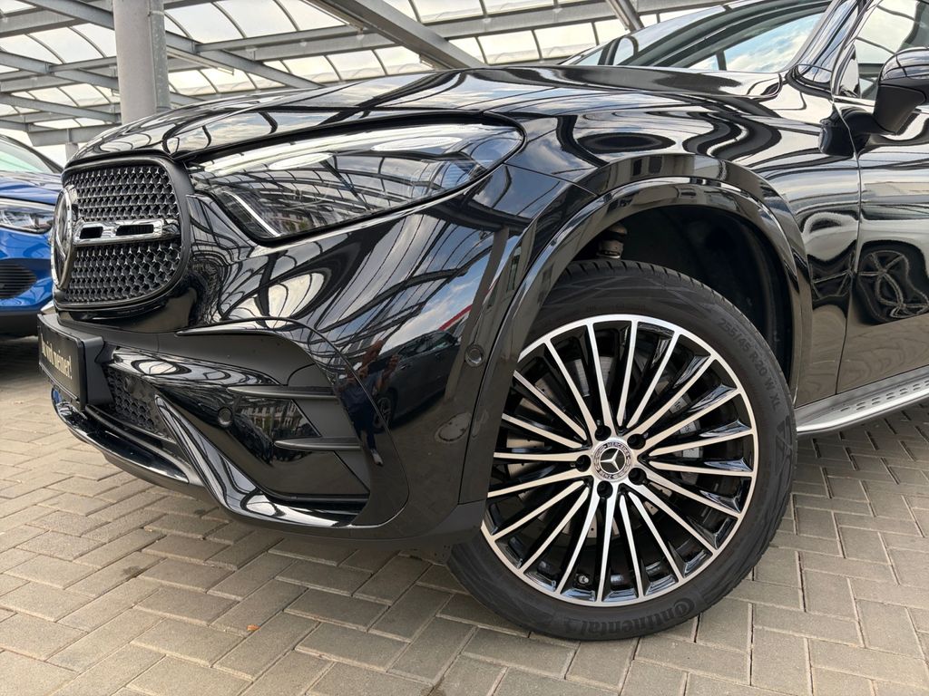 Mercedes-Benz GLC 300 2025 г. Чёрный, пробег 21000 км