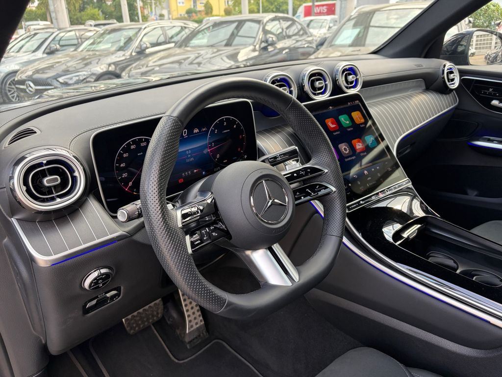 Mercedes-Benz GLC 300 2025 г. Чёрный, пробег 21000 км