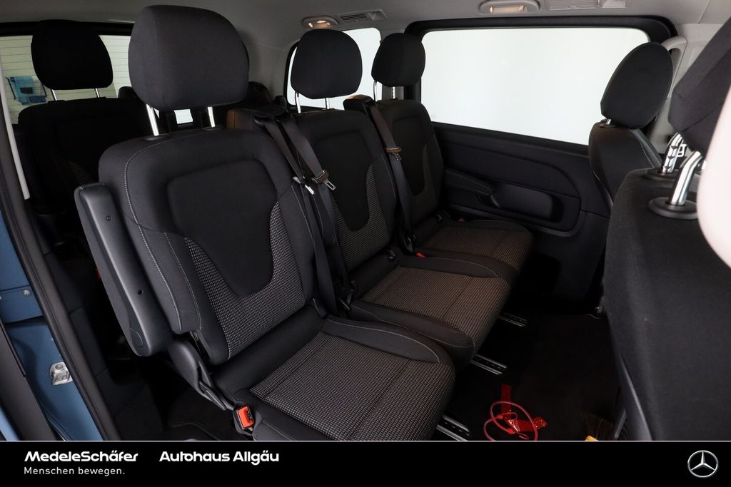 Mercedes-Benz V 250 2025 г. Синий, пробег 10612 км