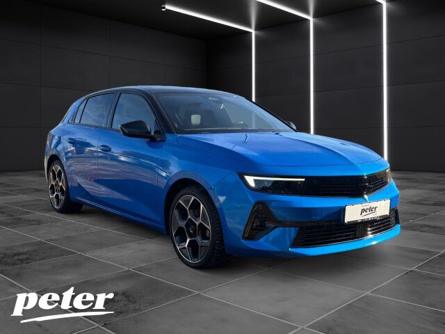 Opel Astra 2023 г. Синий, пробег 48172 км