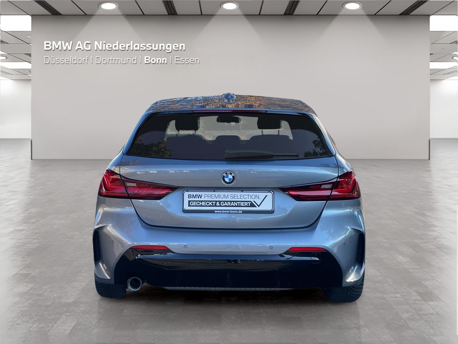BMW 118 2023 г. Серый, пробег 36284 км