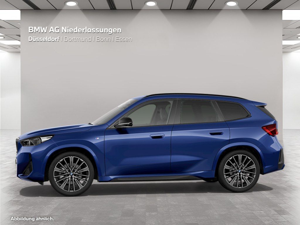 BMW X1 2022 г. Синий, пробег 54754 км