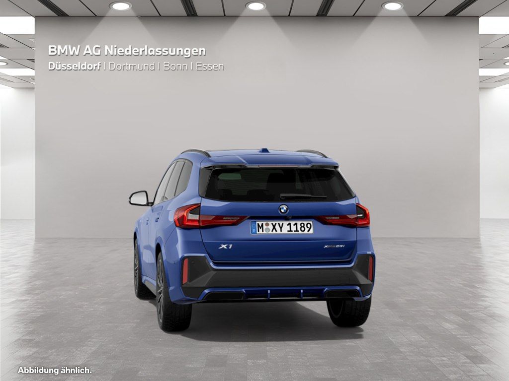 BMW X1 2022 г. Синий, пробег 54754 км