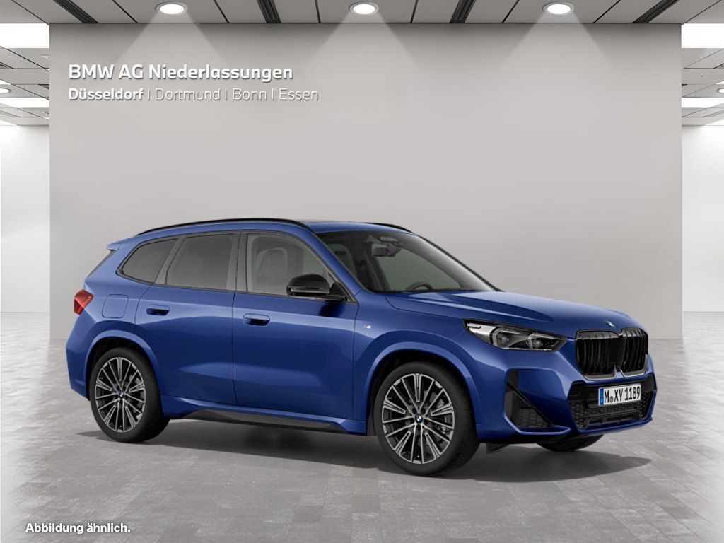 BMW X1 2022 г. Синий, пробег 54754 км