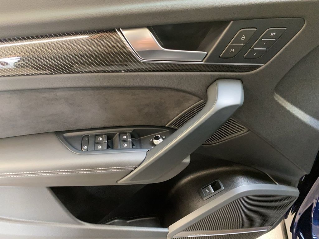Audi SQ5 2023 г. Синий, пробег 40395 км