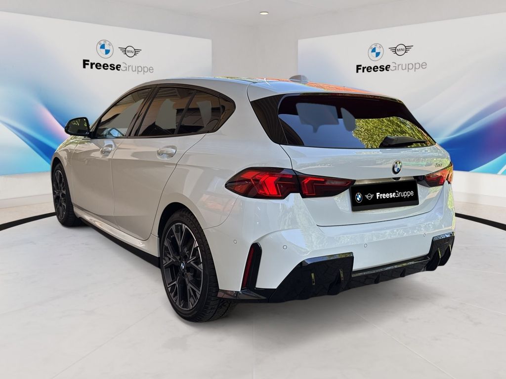 BMW 120 2025 г. Белый, пробег 12625 км