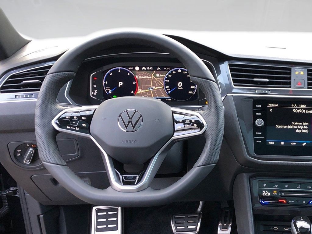 Volkswagen TIGUAN ALLSPACE 2025 г. Чёрный, пробег 12850 км