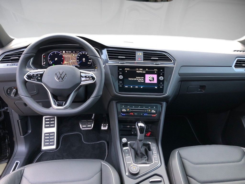 Volkswagen TIGUAN ALLSPACE 2025 г. Чёрный, пробег 12850 км