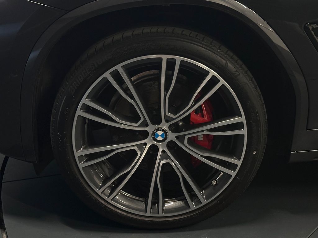 BMW X3 2022 г. Серый, пробег 52000 км