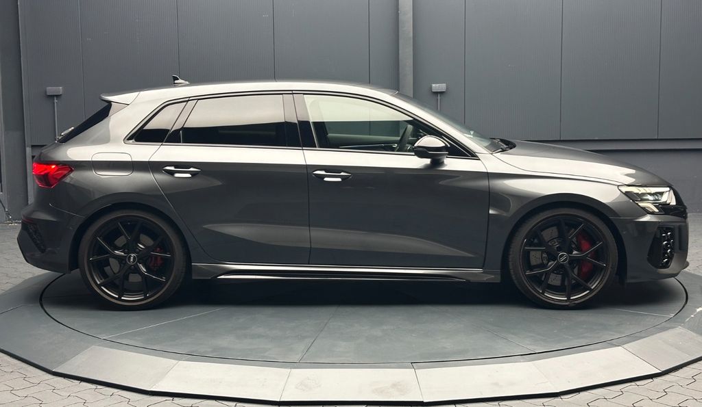 Audi RS3 2024 г. Серый, пробег 27750 км