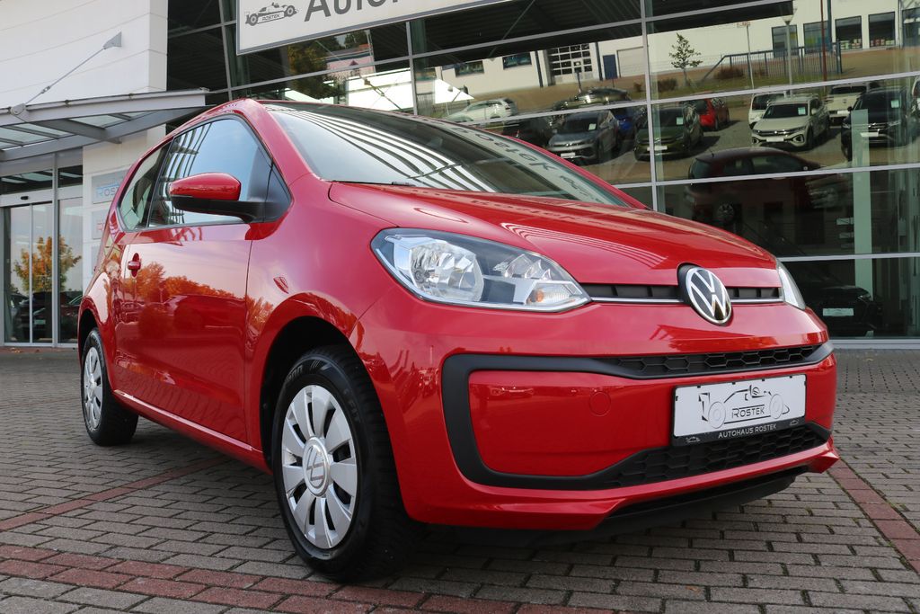 Volkswagen up! 2023 г. Красный, пробег 58230 км