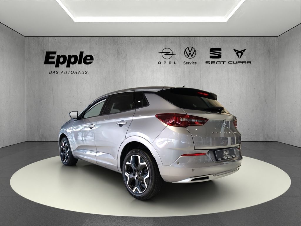 Opel GRANDLAND (X) 2023 г. Серый, пробег 49057 км