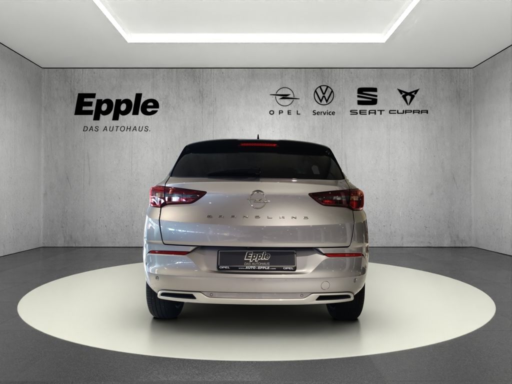 Opel GRANDLAND (X) 2023 г. Серый, пробег 49057 км