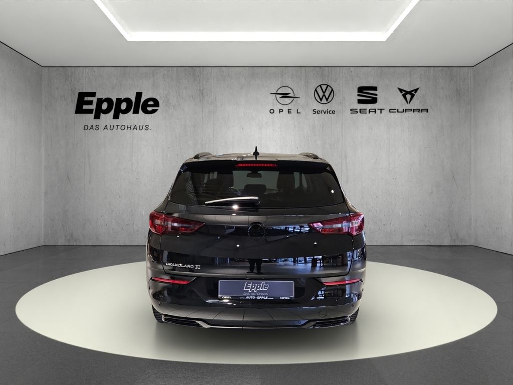 Opel GRANDLAND (X) 2023 г. Чёрный, пробег 38775 км