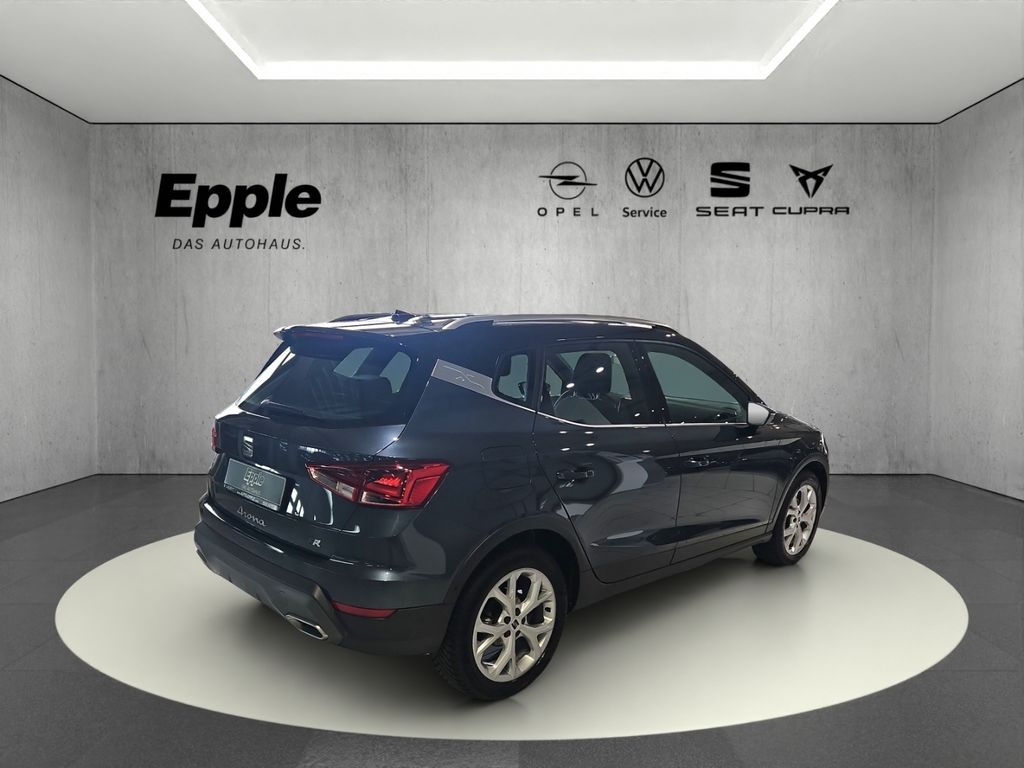 SEAT Arona 2023 г. Серый, пробег 52518 км